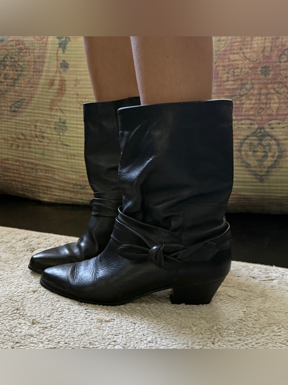 Vintage Viviana Italian Leather Slouchy Boots Black Bow Detail Boho 7